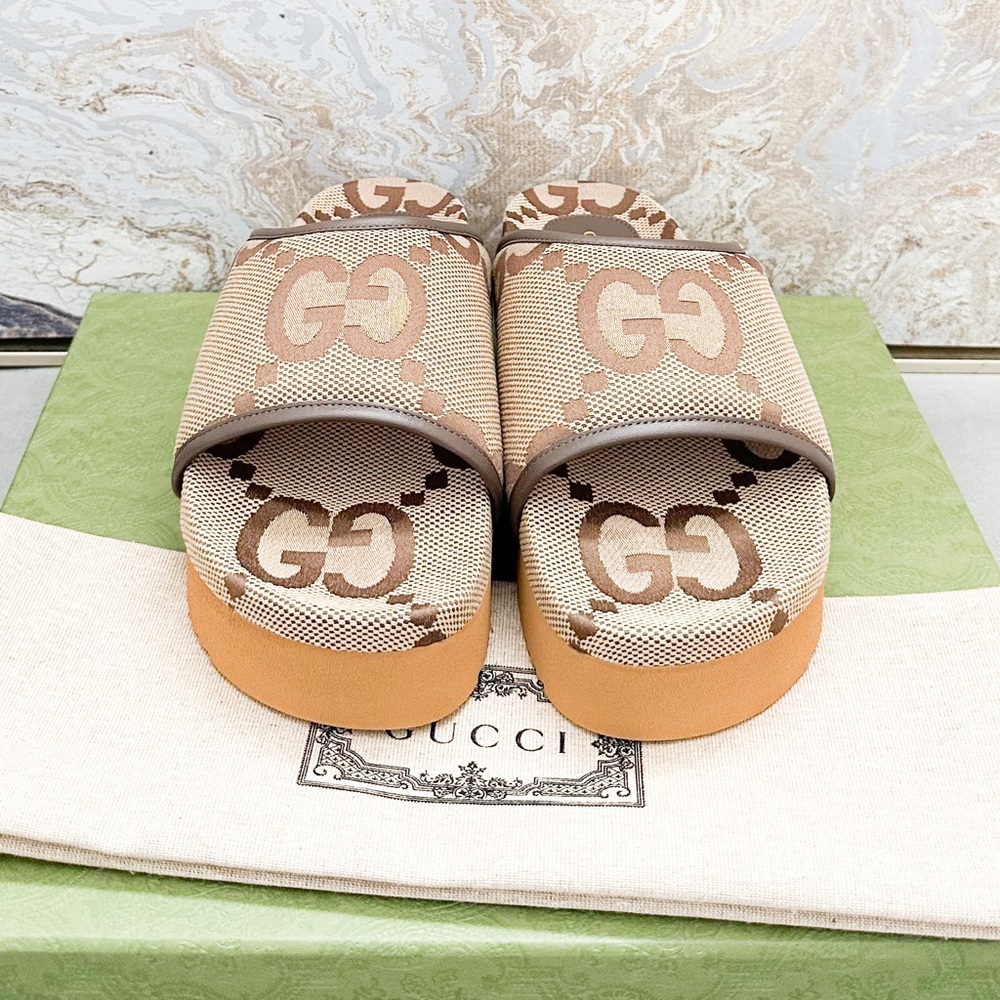 New! Gucci Monogram Jumbo GG Angelina Platform 55mm Slide Sandals - Picture 2 of 9